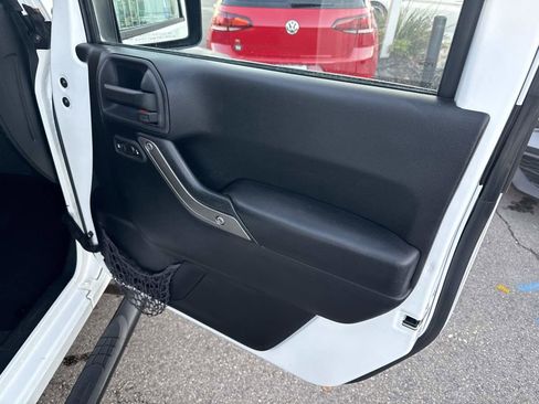 Used 2015 Jeep Wrangler Unlimited Sport w/ Quick Order Package 24S image 21