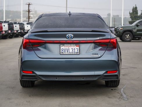 Used 2021 Toyota Avalon XSE w/ Carpet Mat Package (TMS) image 8