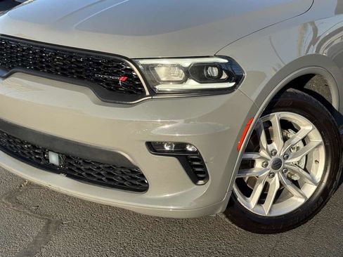 Used 2023 Dodge Durango GT image 3
