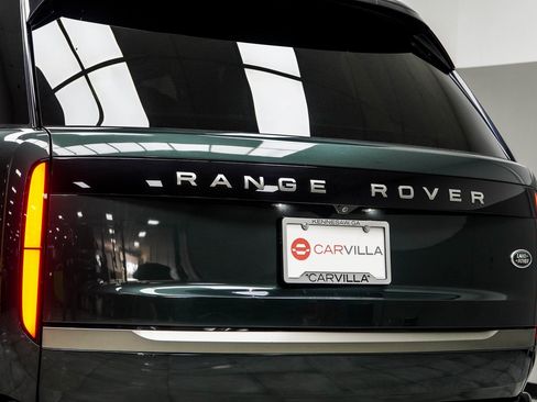 Used 2023 Land Rover Range Rover SE image 13