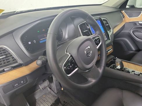 Used 2024 Volvo XC90 T8 Plus w/ Protection Package Premier AWD/4WD image 23