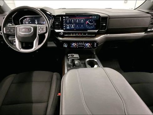 Used 2024 GMC Sierra 1500 Elevation AWD/4WD image 18