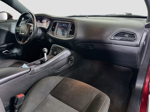 Used 2019 Dodge Challenger R/T Scat Pack RWD image 28