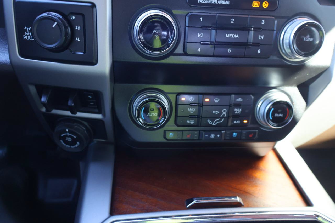 Used 2020 Ford F250 King Ranch w/ King Ranch Ultimate Package AWD/4WD image 14