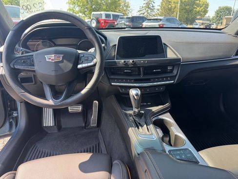 Used 2023 Cadillac CT4 Sport AWD/4WD image 10