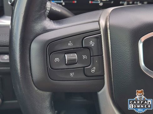 Used 2022 GMC Yukon XL Denali w/ Denali Premium Package image 35