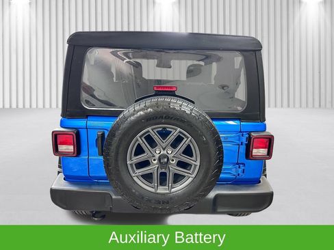 Certified 2024 Jeep Wrangler Sport S image 9