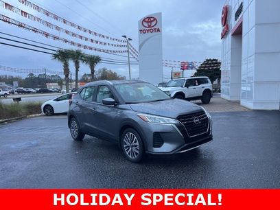 Used 2023 Nissan Kicks SV