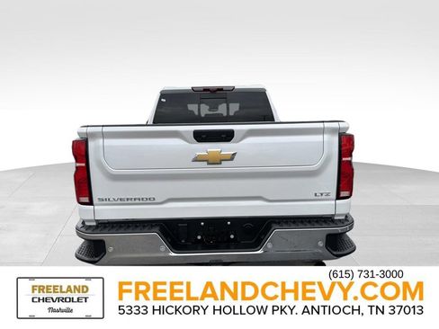 Used 2024 Chevrolet Silverado 2500 LTZ w/ LTZ Premium Package image 4