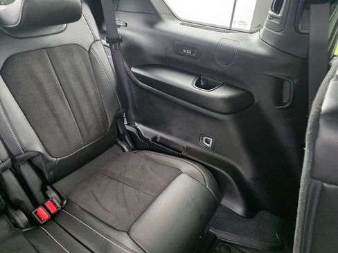 Used 2023 Jeep Grand Cherokee L Laredo AWD/4WD image 15