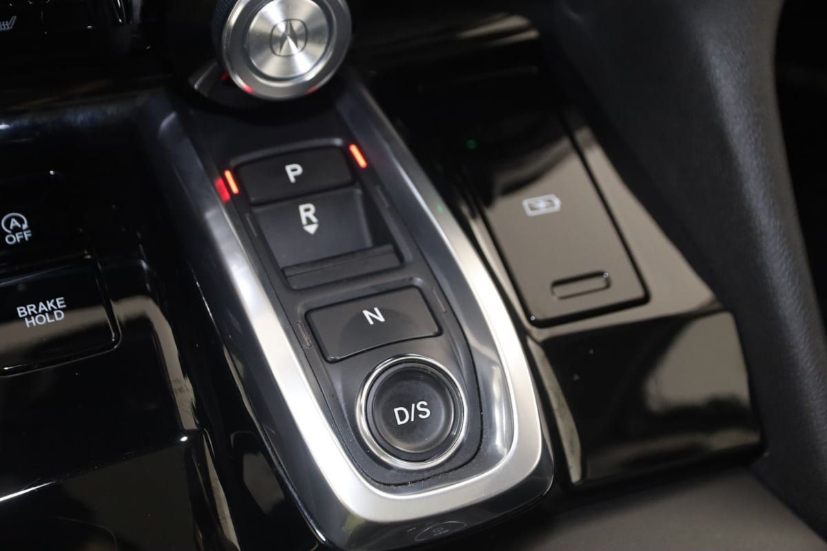 Used 2024 Acura MDX SH-AWD image 7