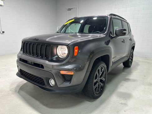 Used 2019 Jeep Renegade Altitude w/ Quick Order Package 2XM AWD/4WD image 19
