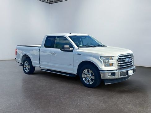 Used 2017 Ford F150 XLT w/ Equipment Group 302A Luxury RWD image 7