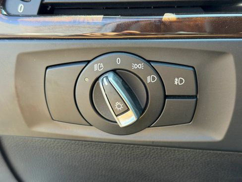 Used 2011 BMW 328i Sedan RWD image 35
