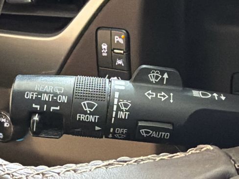 Used 2017 Chevrolet Tahoe LT RWD image 46