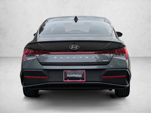 New 2026 Hyundai Elantra Sport image 8