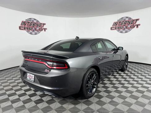 Used 2019 Dodge Charger SXT w/ Driver Confidence Group AWD/4WD image 7