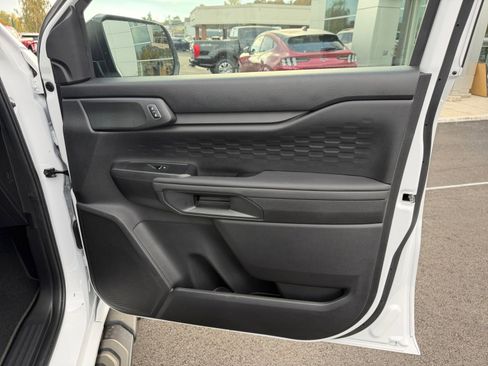 Used 2025 Ford Ranger XL image 16