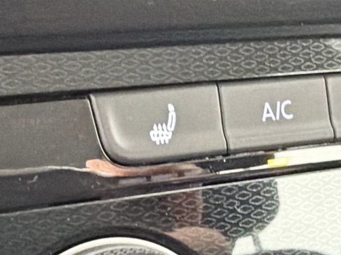 New 2026 Volkswagen Taos S AWD/4WD image 20