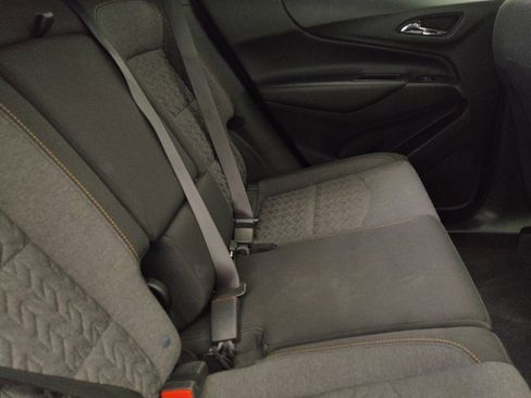 Used 2022 Chevrolet Equinox LT FWD image 19