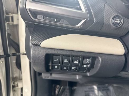Used 2023 Subaru Forester Limited AWD/4WD image 14
