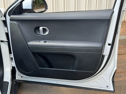 Used 2022 Hyundai Ioniq 5 SE RWD image 42