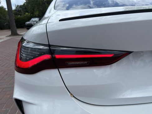 Used 2024 BMW 430i Coupe w/ M Sport Package RWD image 42