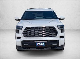 Used 2025 Toyota Sequoia Platinum video 2