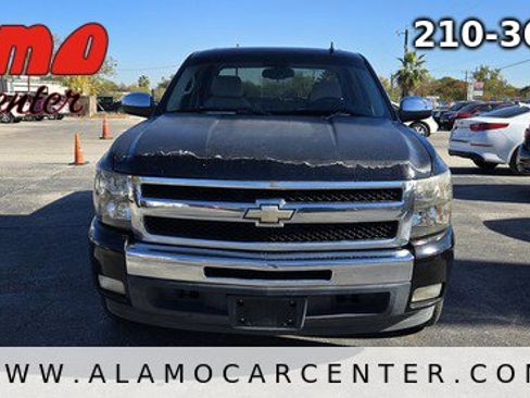 Used 2011 Chevrolet Silverado 1500 LT w/ Texas Edition image 8