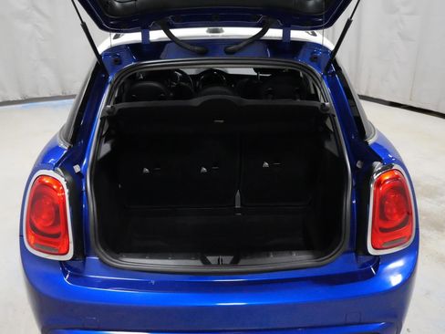 Used 2019 MINI Cooper S w/ Signature Upholstery Package image 19