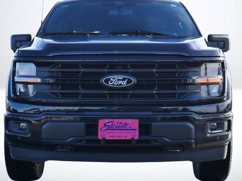 Used 2024 Ford F150 XLT w/ Equipment Group 302A MID image 7