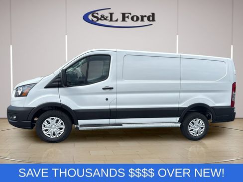 Certified 2025 Ford Transit 250 Low Roof w/ Exterior Upgrade Package RWD image 3