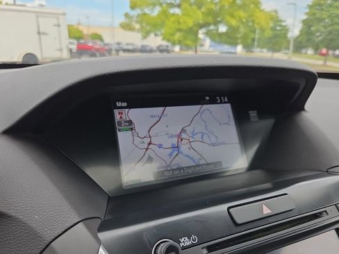 Used 2020 Acura MDX w/ Technology Package FWD image 25