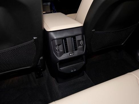 Used 2025 BMW X3 xDrive30i w/ Premium Package image 37