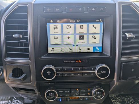 Used 2018 Ford Expedition Max Platinum AWD/4WD image 19