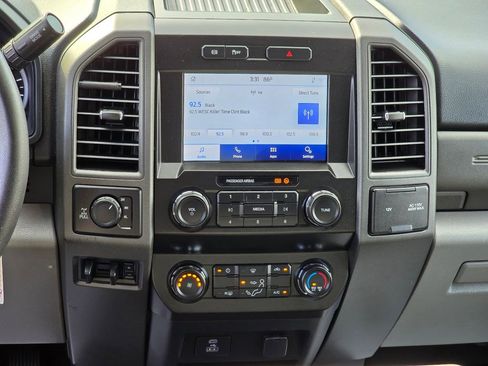 Used 2021 Ford F250 XL w/ STX Appearance Package image 17