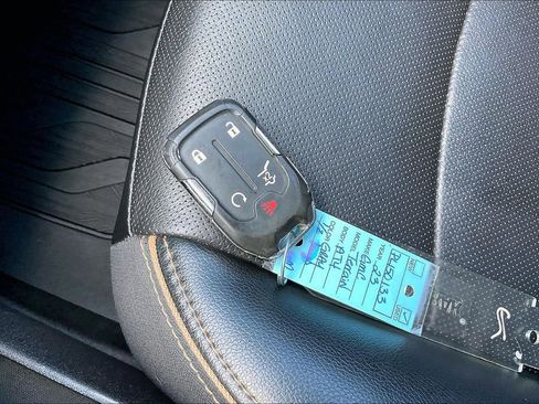 Used 2023 GMC Terrain AT4 w/ Infotainment Package II image 36