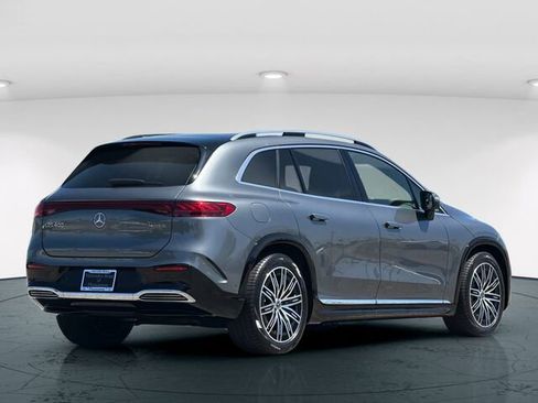 Used 2026 Mercedes-Benz EQS 400 4MATIC SUV image 7
