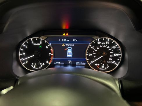 Used 2024 Nissan Altima 2.5 SR AWD/4WD image 14