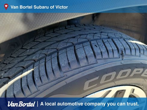 Certified 2023 Subaru Forester Premium AWD/4WD image 10