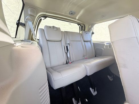 Used 2017 Ford Expedition Limited w/ Equipment Group 301A image 13