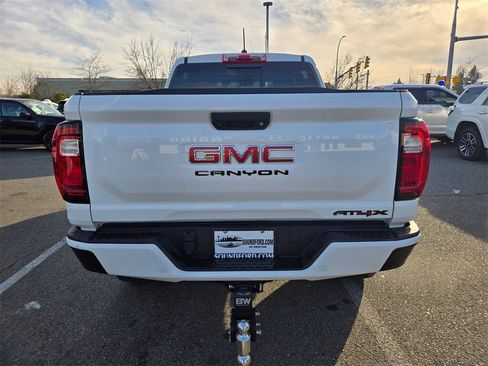 Used 2024 GMC Canyon AT4X image 6