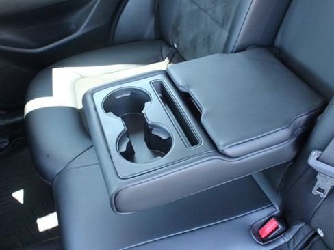Used 2018 MAZDA CX-5 Touring w/ Preferred Equipment Package AWD/4WD image 31