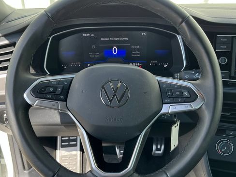 Used 2024 Volkswagen Jetta Sport FWD image 19