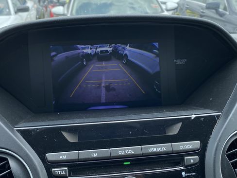 Used 2015 Honda Pilot LX image 25