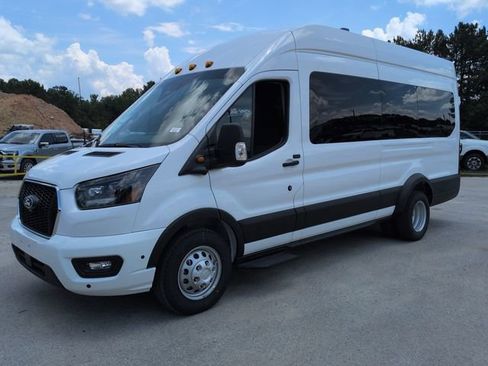 New 2026 Ford Transit 350 XLT RWD image 8