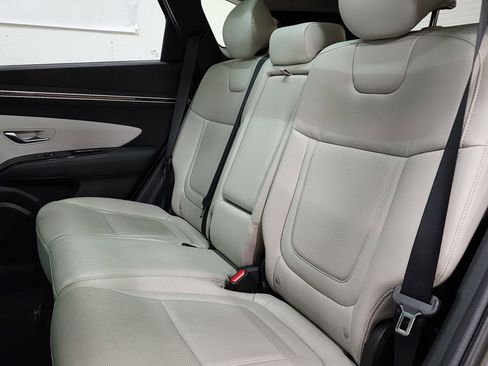 Used 2023 Hyundai Tucson Limited image 17