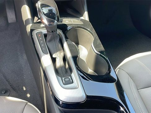 New 2025 Buick Envista Avenir image 20