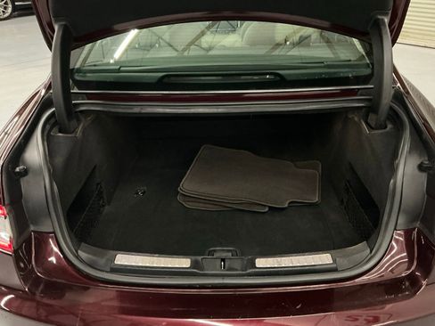 Used 2019 Lincoln Continental Reserve image 15