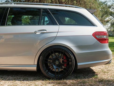 Used 2012 Mercedes-Benz E 63 AMG Wagon image 3